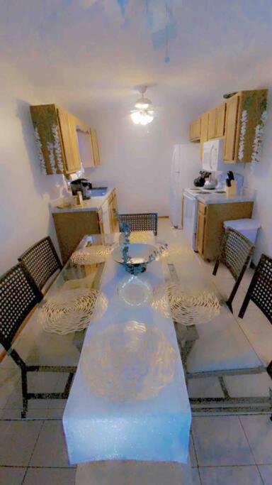 B1 Guest House Hope Mills ภายนอก รูปภาพ